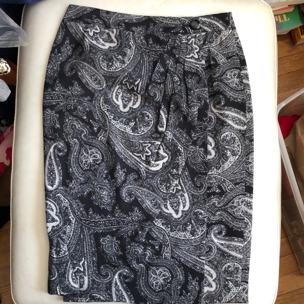 Talbots black/gray paisley wool wrap skirt